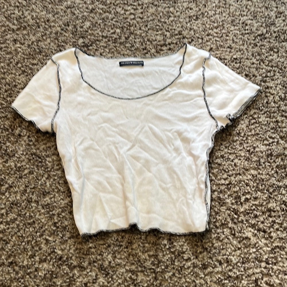 Brandy Melville white inside out 90s shirts with black lining